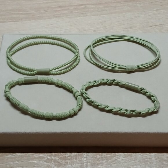 NWOT Set of 4 Green Adjustable Braided String Bracelets Jewelry Accessories #50 - Picture 5 of 5